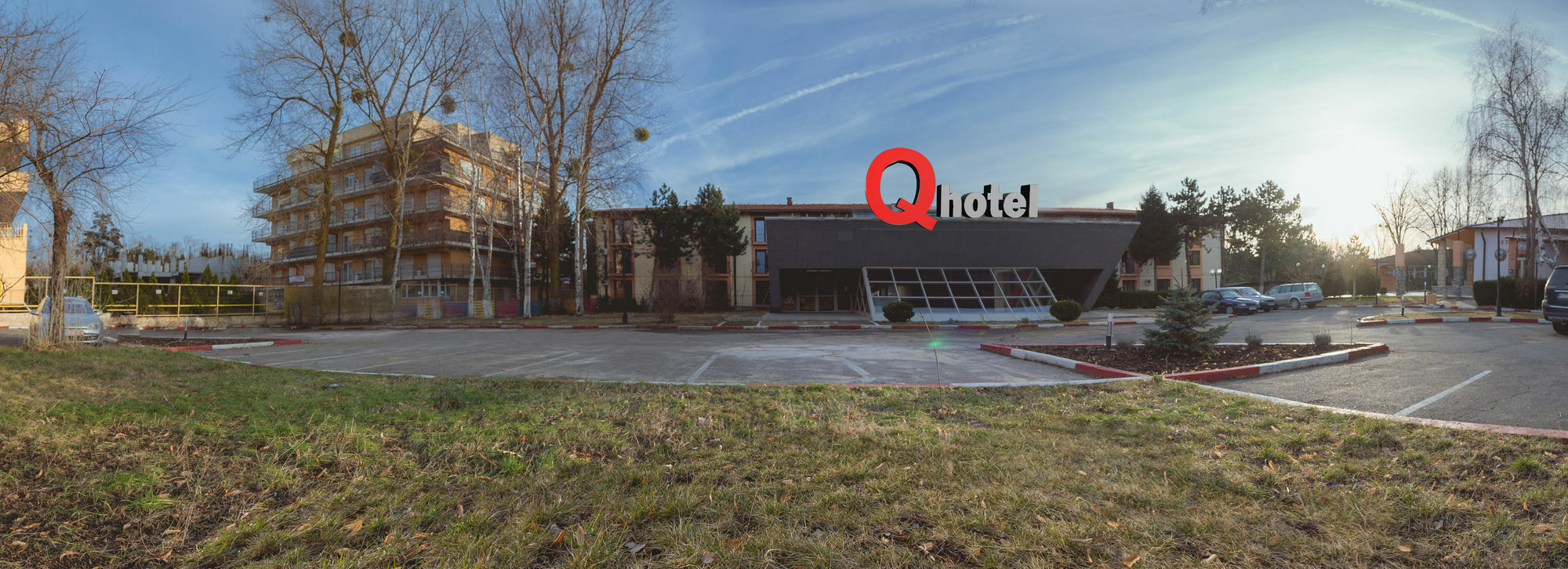 Q Hotel Нептун Экстерьер фото